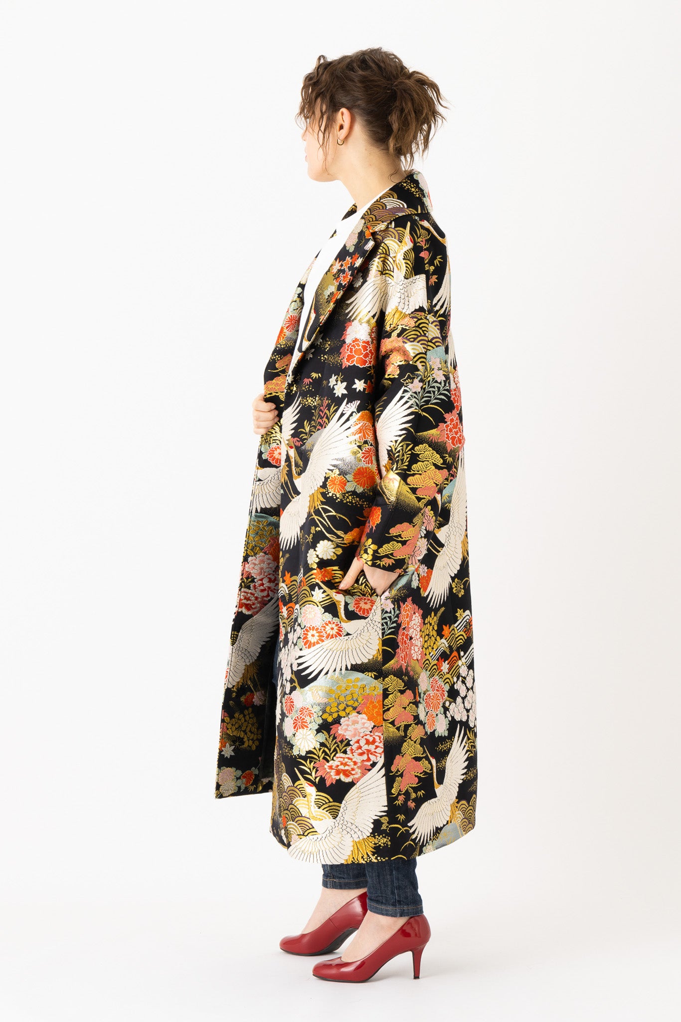 Voyage Et Ebony: oversized coat for women, long embroidered coat